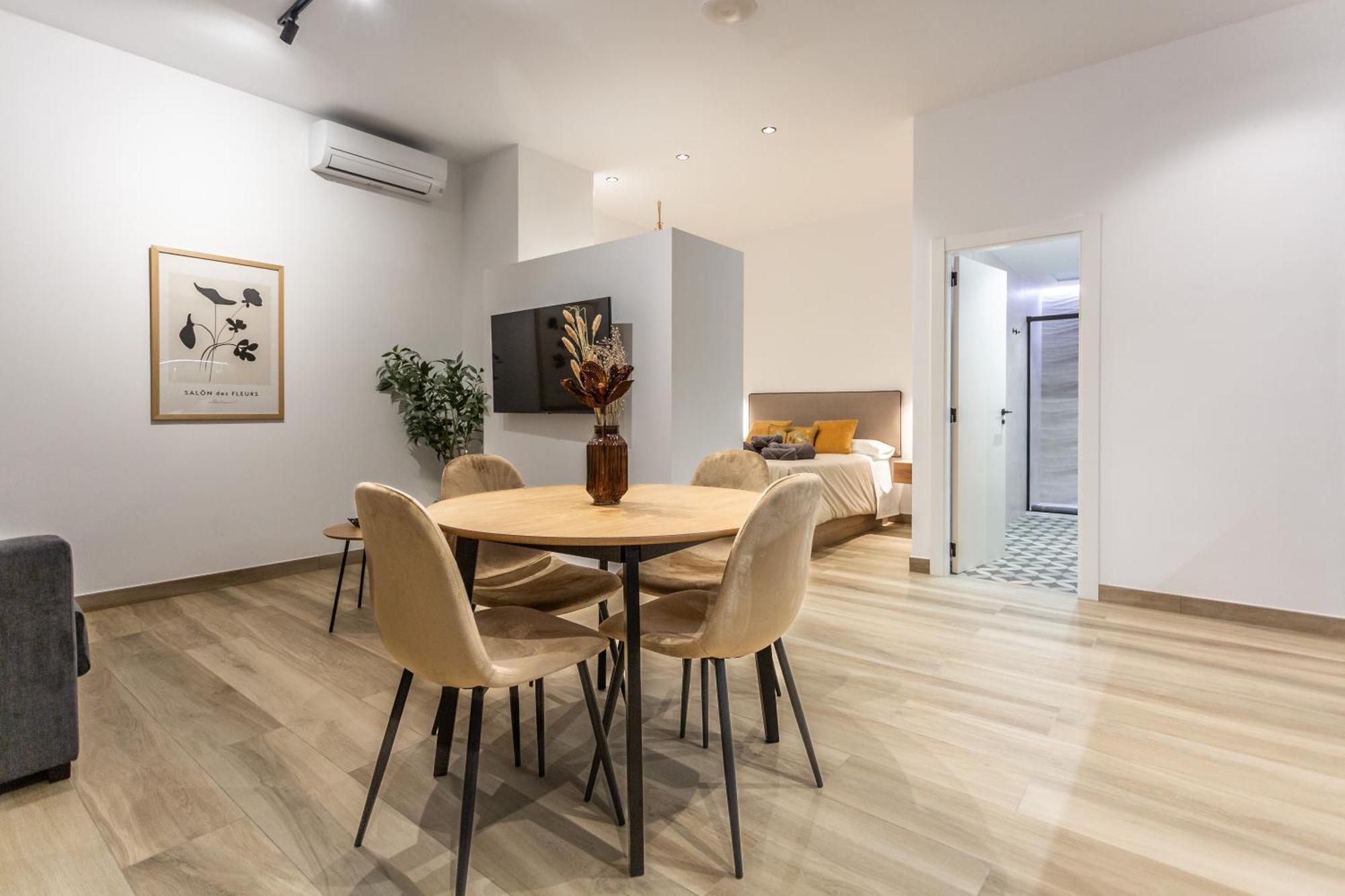 Suite Deluxe Valencia - Aiora Apartments מראה חיצוני תמונה