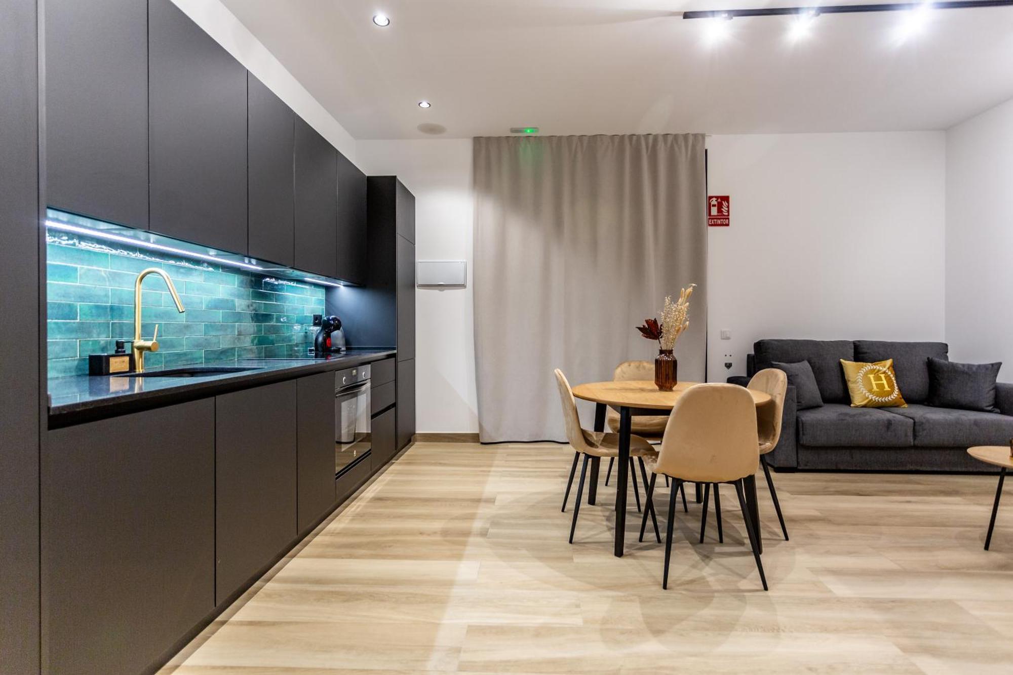 Suite Deluxe Valencia - Aiora Apartments מראה חיצוני תמונה